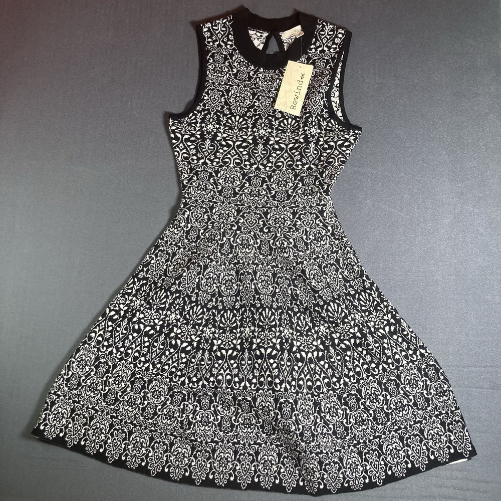 Rewind Floral Paisley Skater Dress Womens M Black White Rayon Knit Keyhole NWT